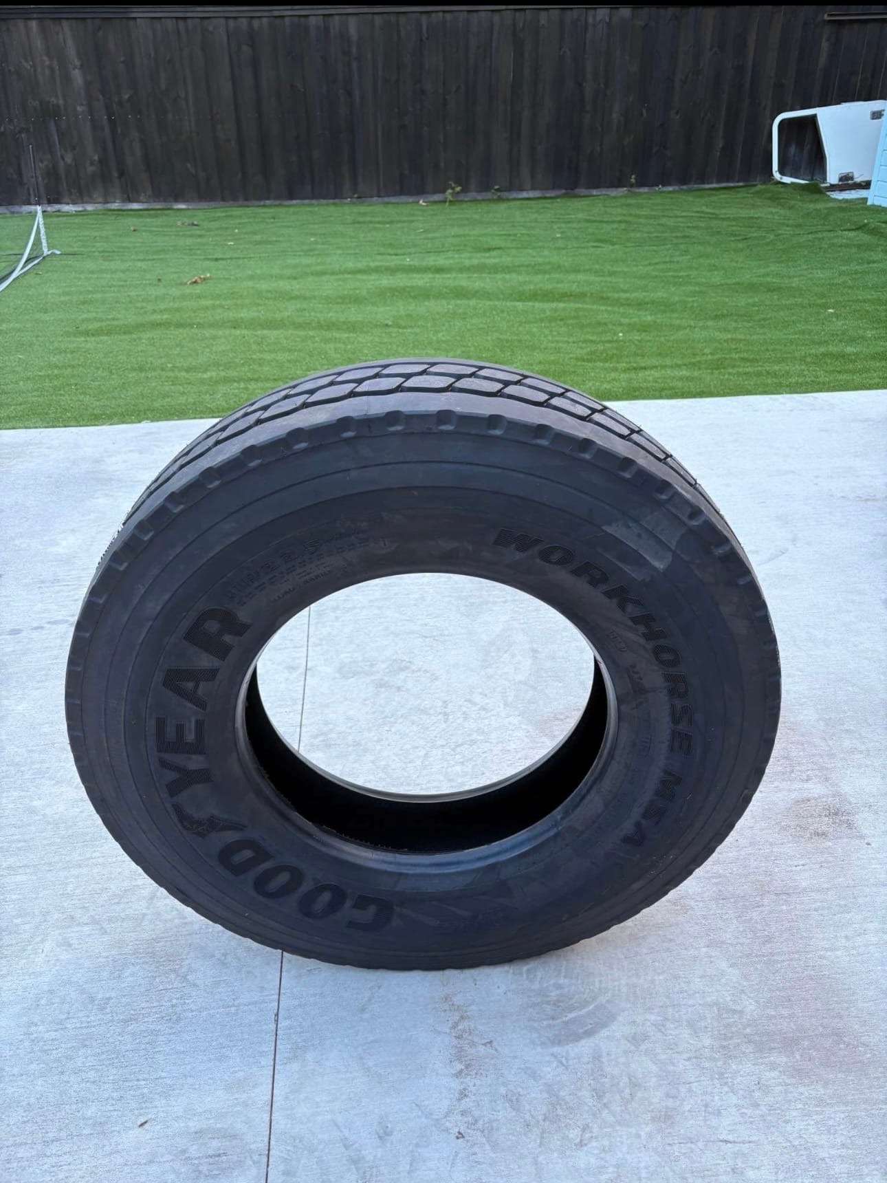 11R22.5 commercial truck tires